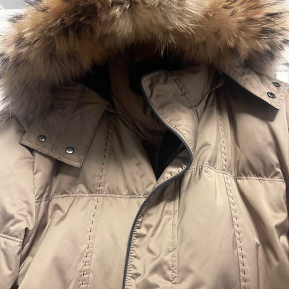 Bean Pole Golf Puffer Jacket with Fur Trim Hood - Picture 7 of 16